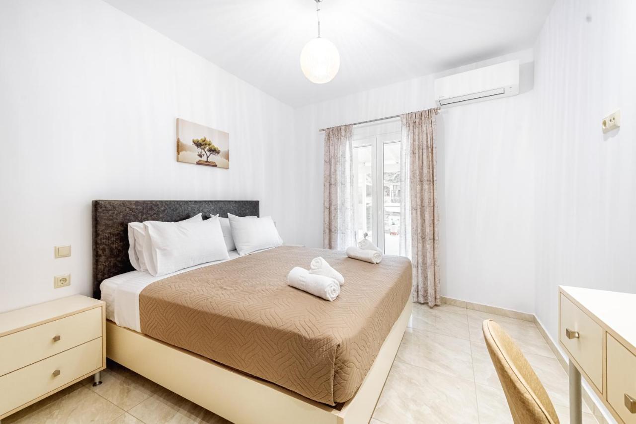 4You Luxury Apartments By Keyplanner Мораитика Екстериор снимка
