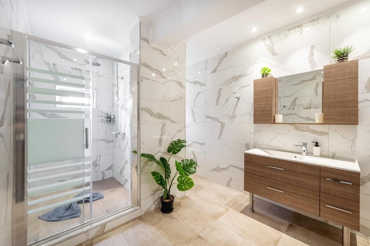 4You Luxury Apartments By Keyplanner Мораитика Екстериор снимка